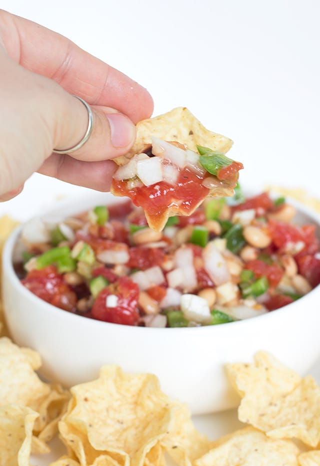 10 Minute Oklahoma Caviar Salsa