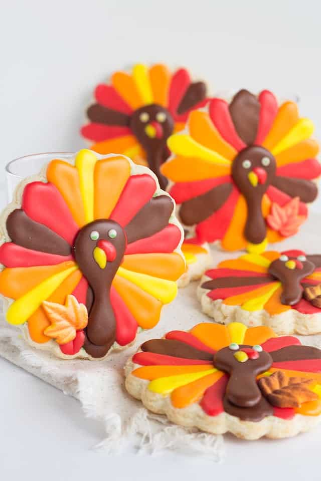 Fun and Festive Turkey Cookies - These sugar cookies are so darn cute! Get your royal icing out and start decorating with me! 
