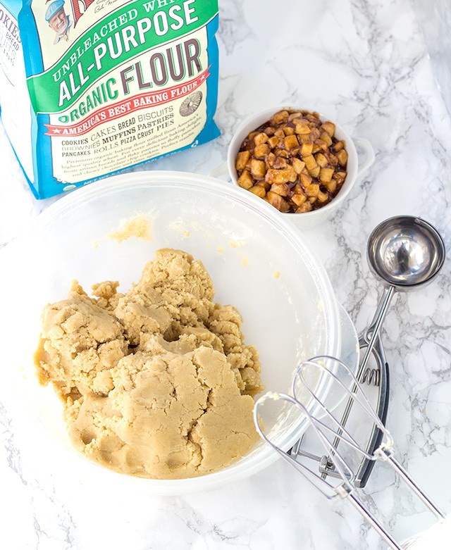 Apple Pie Stuffed Snickerdoodles - apple pie filling stuffed inside thick and fluffy snickerdoodles!